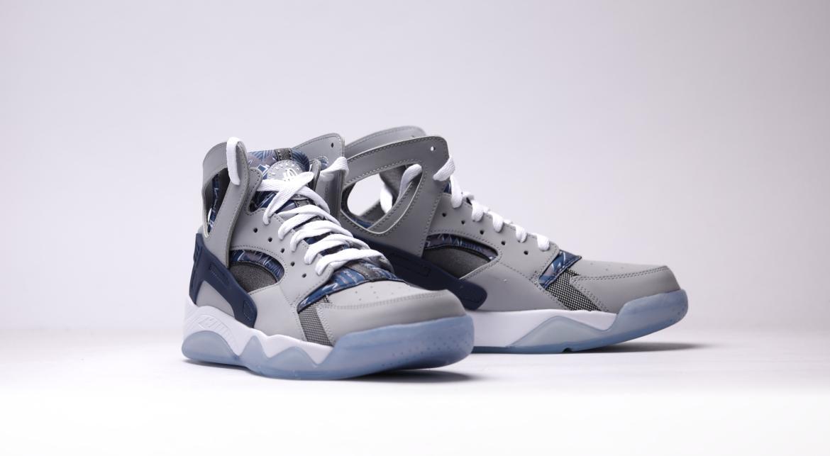 nike-air-flight-huarache-wolf-